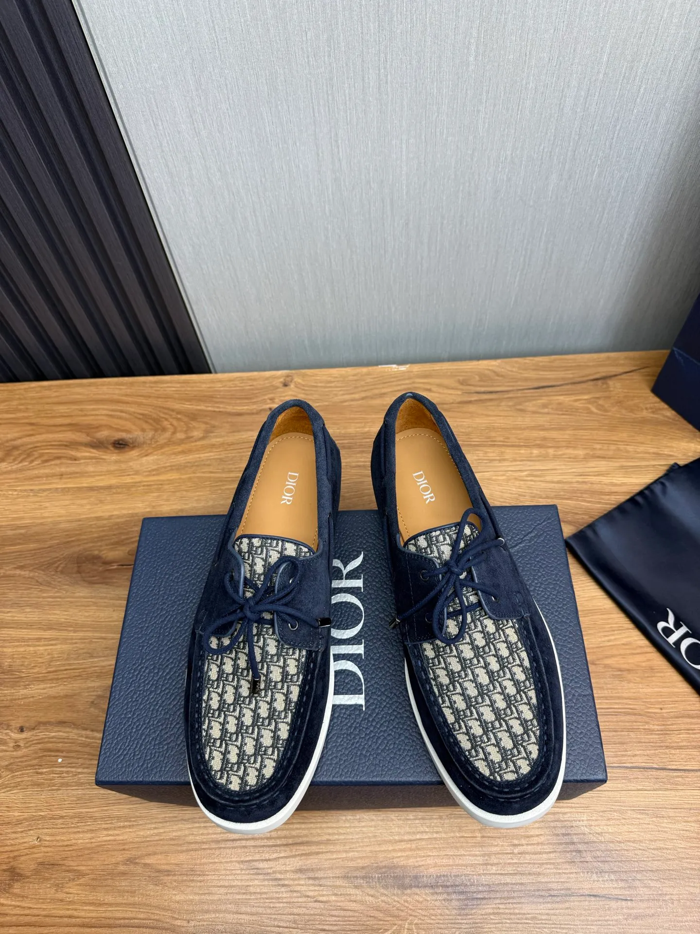 Men's shoes 💰560💰 [Dior Dior] Men's official website hot sale 🔥Imported frosted cowhide + cowhide lining. Original rubber wear-resistant outsole. High quality shipment ⬆️Code number 38-44, (45 customized)